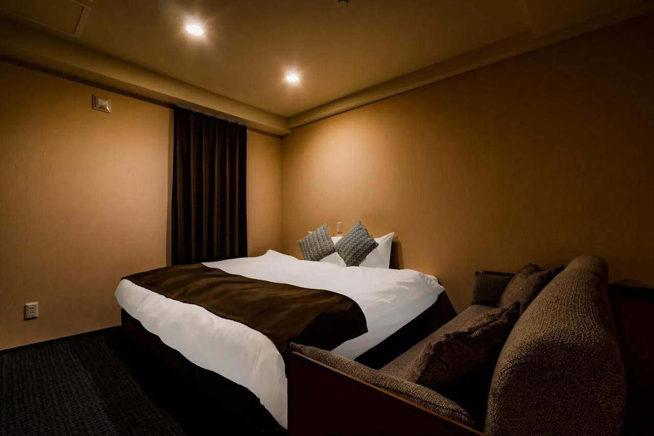 סאפורו Randor Residence Susukino Suites 5*,